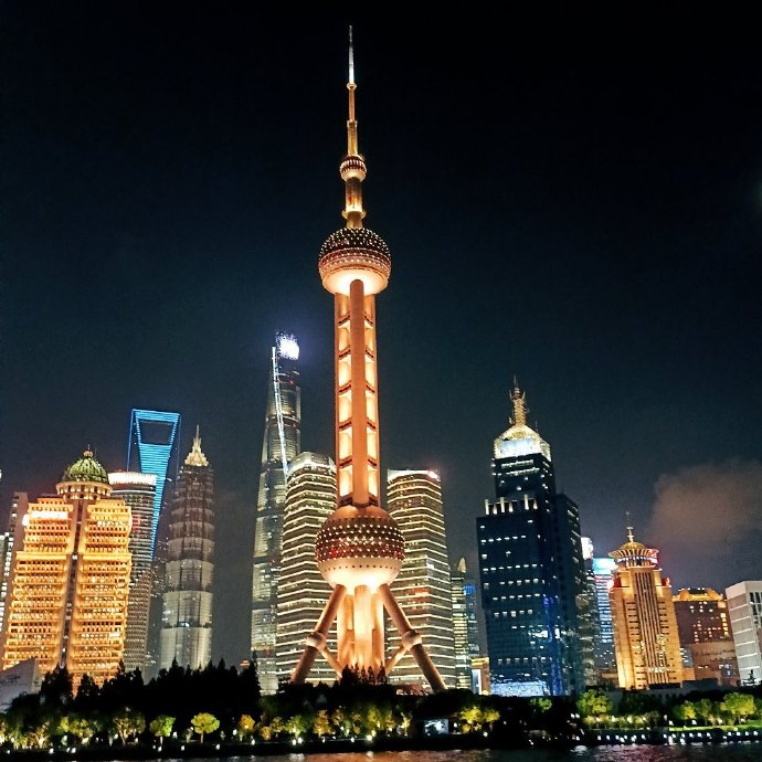 梦启上海,自信之源的璀璨之城